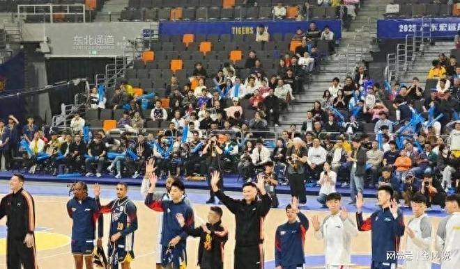 清晨NBA总决赛焦点战；广东宏远门线救险；球迷炸锅；资深球员宣示担当的简单介绍金年会链接入口金年会娱乐