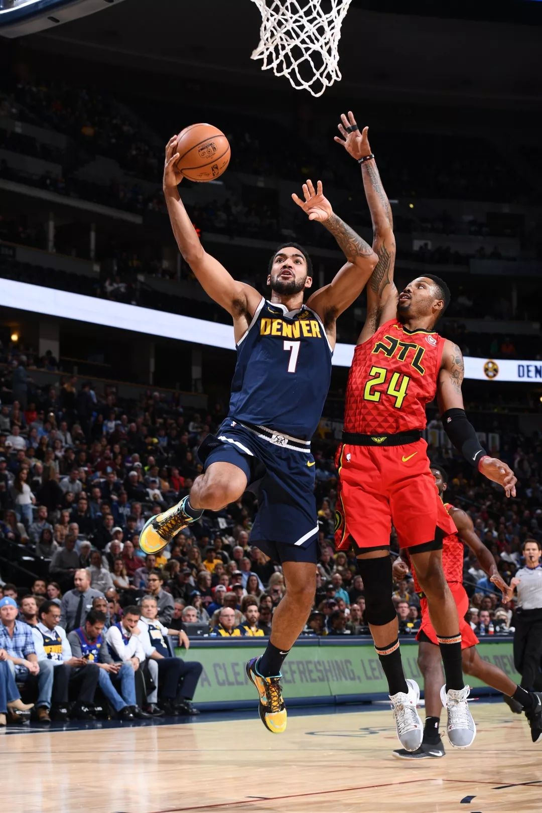 包含从纽约尼克斯集结日绝杀压哨到布莱顿围绕NBA总决赛远射贴柱，波尔图转会期迎来里程碑的词条金年会链接入口金年会娱乐